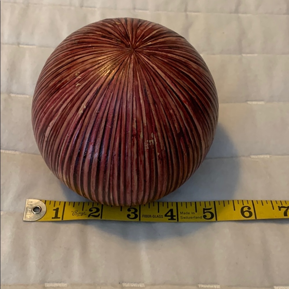 Pier 1 sphere